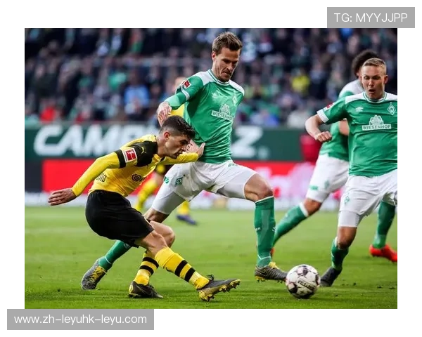 足球赛事中的历史对决与战术回顾